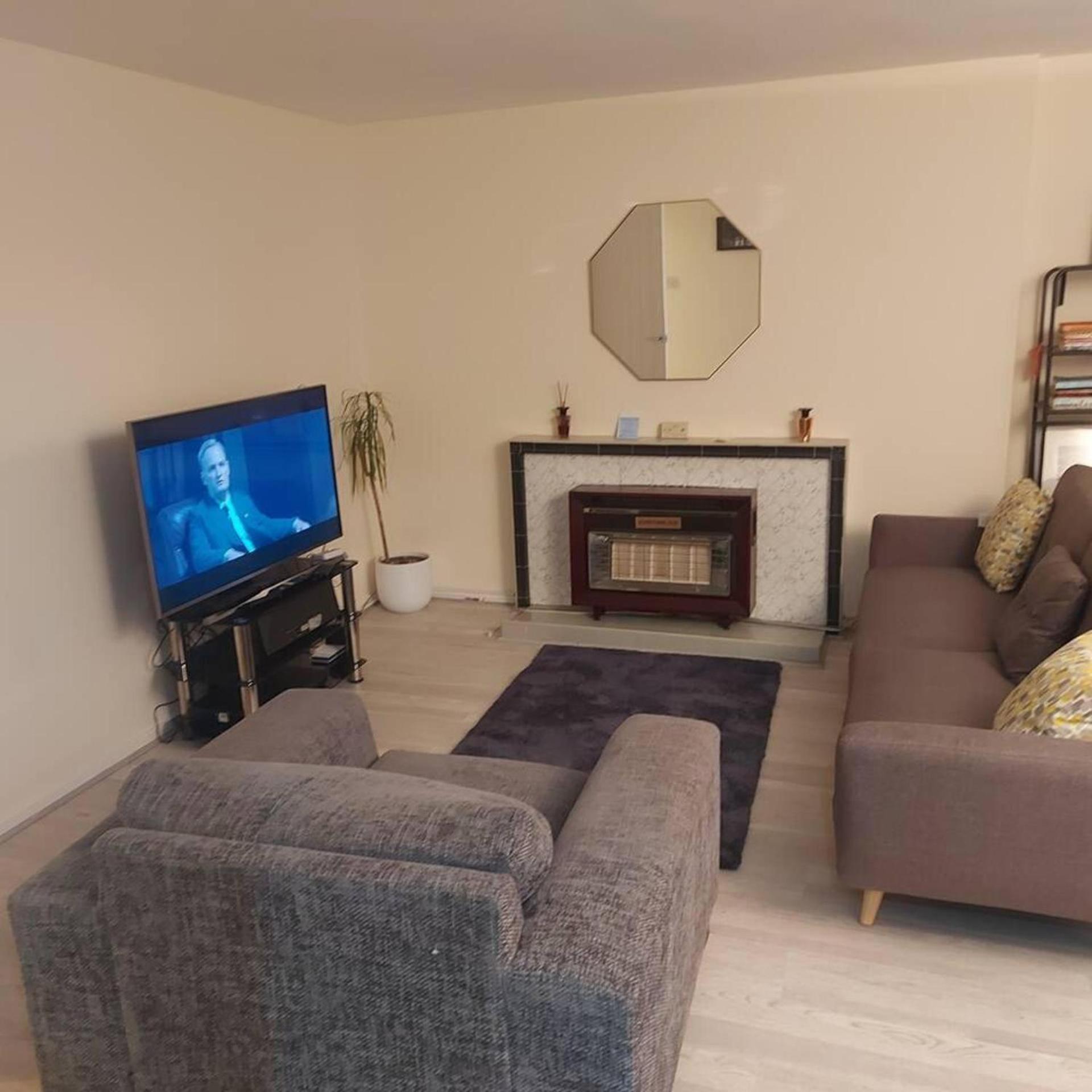Lovely & Beautiful 2 Bed-Apartment In Borehamwood Zewnętrze zdjęcie