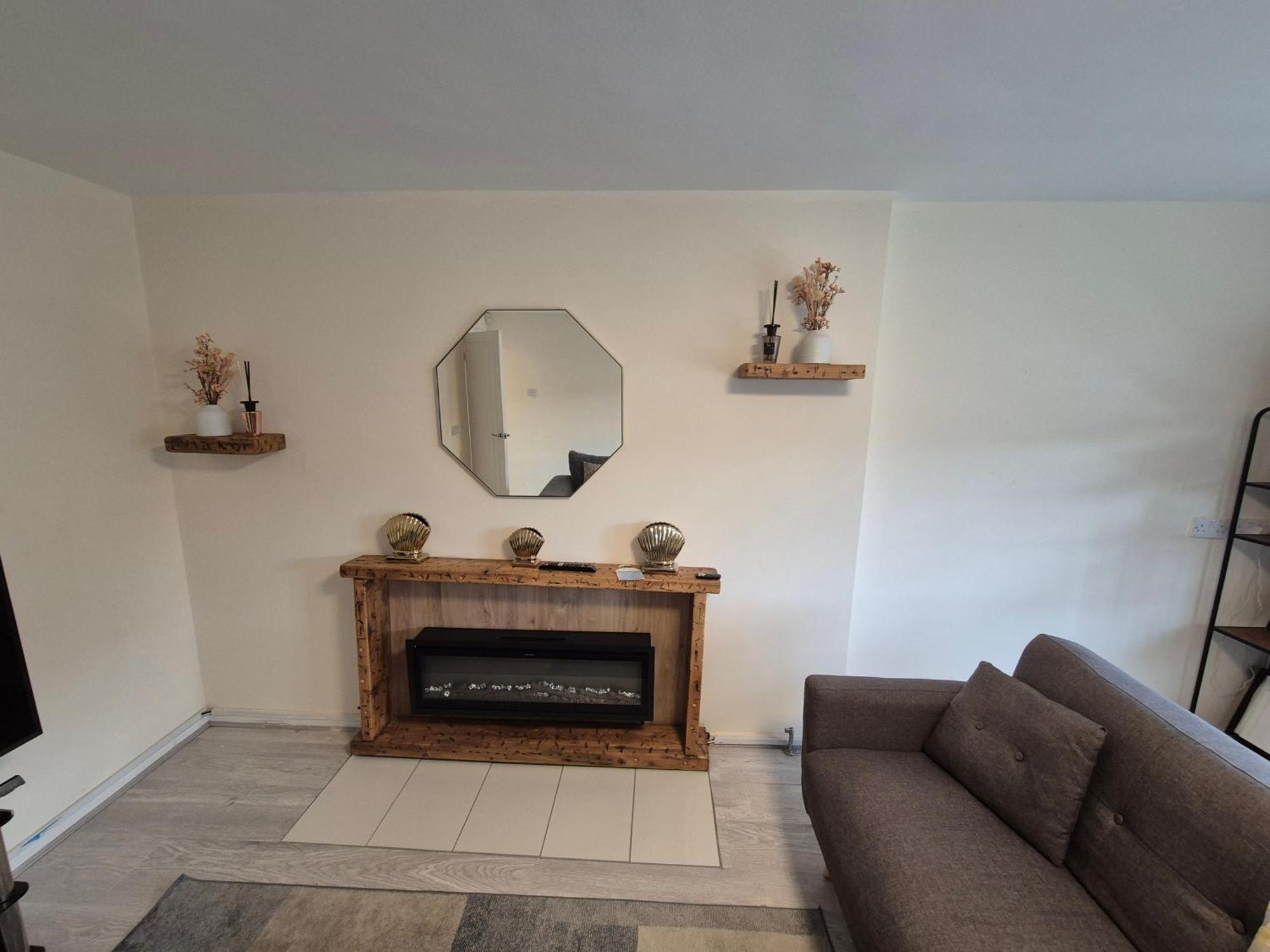 Lovely & Beautiful 2 Bed-Apartment In Borehamwood Zewnętrze zdjęcie
