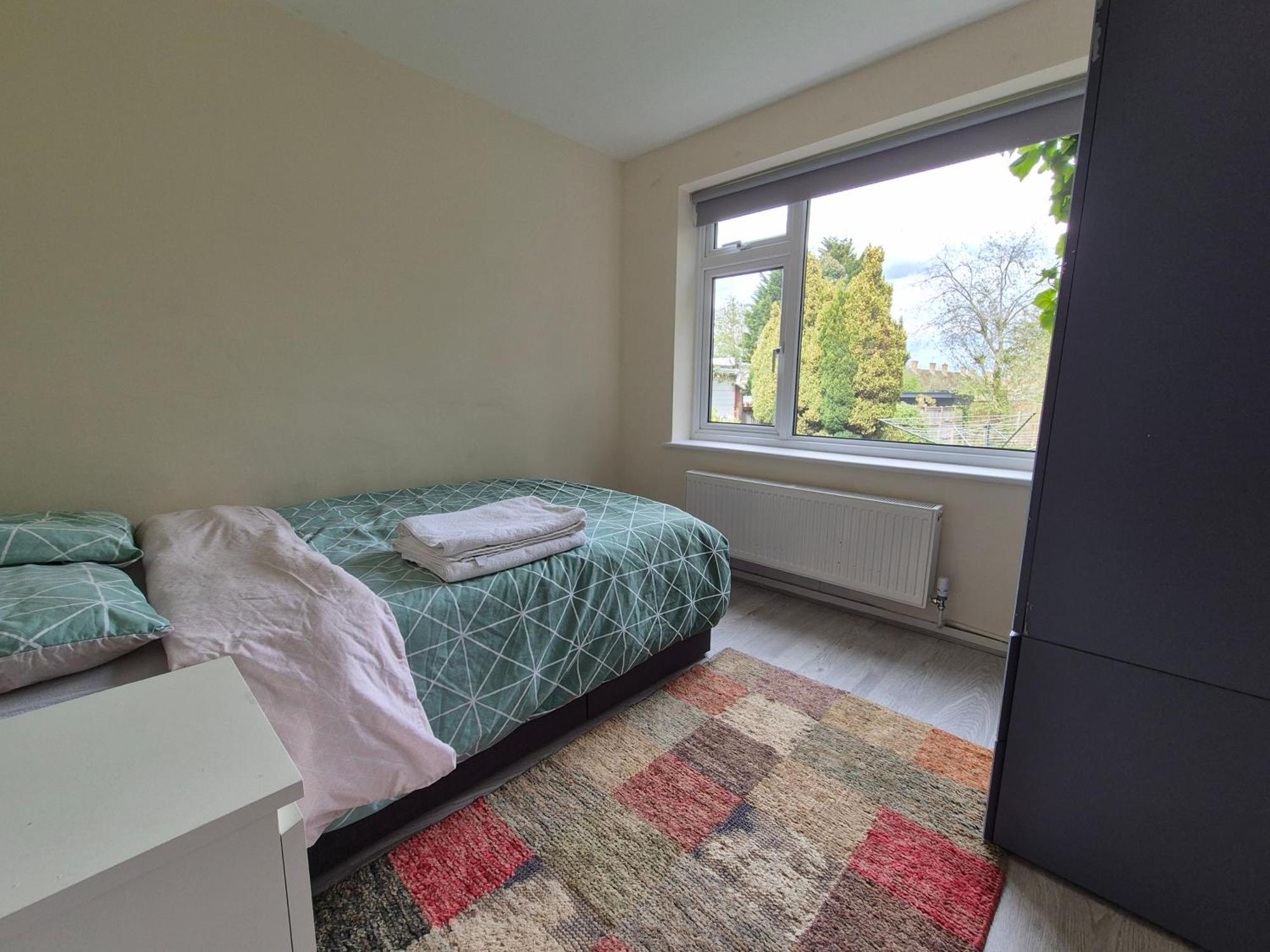 Lovely & Beautiful 2 Bed-Apartment In Borehamwood Zewnętrze zdjęcie